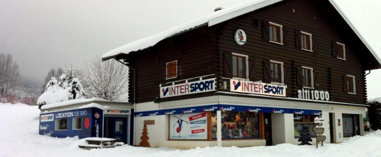 Place Royale Pour 10 A 12 Personnes A 30 Met Des Pistes De Ski Et Vtt Métabief Exteriér fotografie
